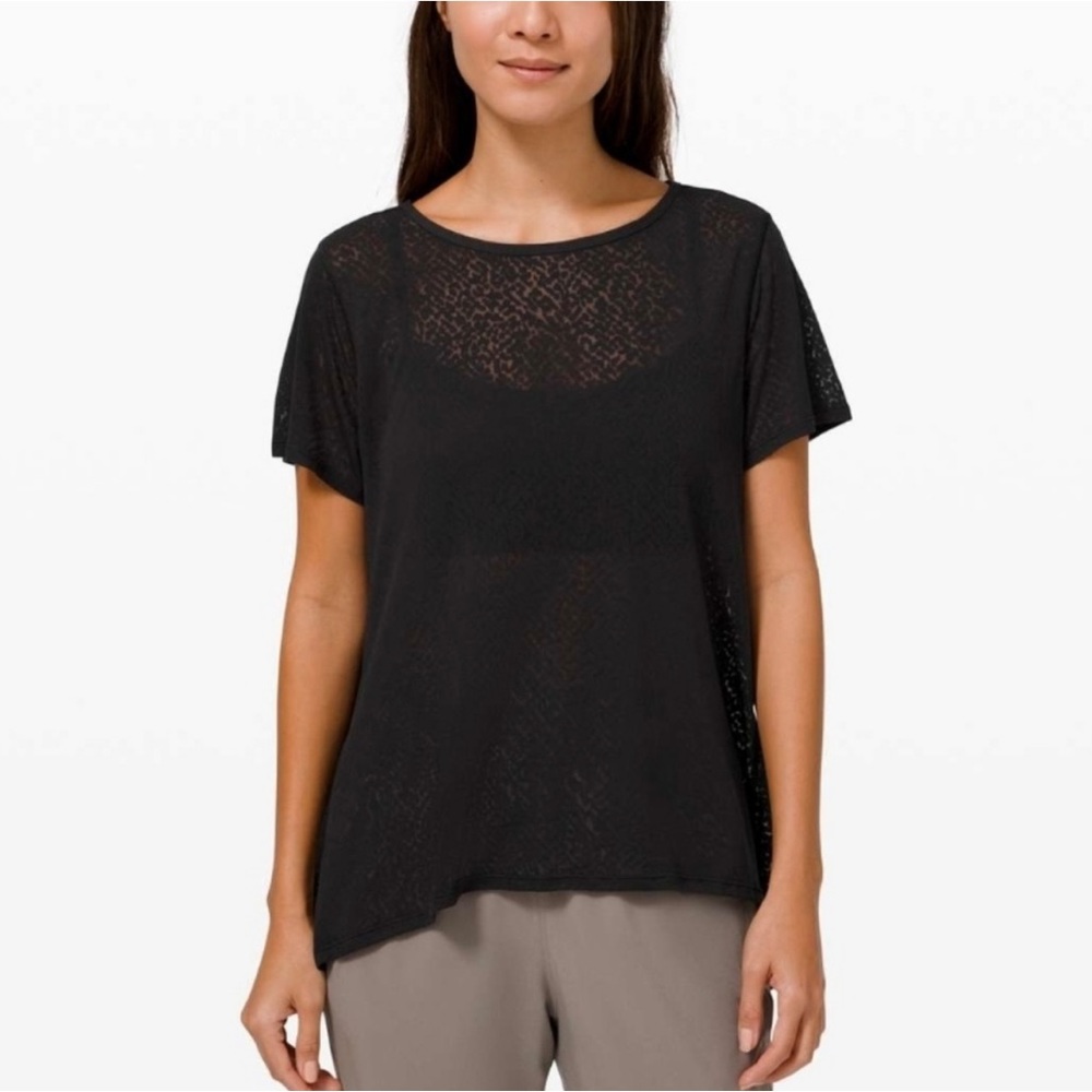 Lululemon Loop Around Tee Blk Sz 6